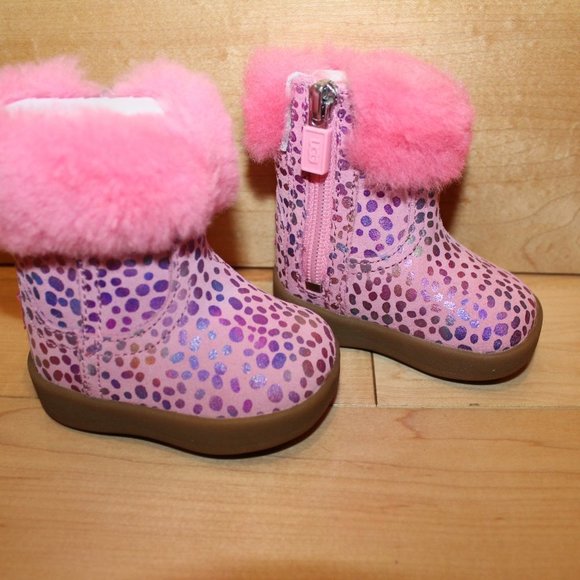 NIB UGG INFANT PINK PURPLE SPOTS JORIE BOOTS 0-3 MONTHS - Picture 3 of 7